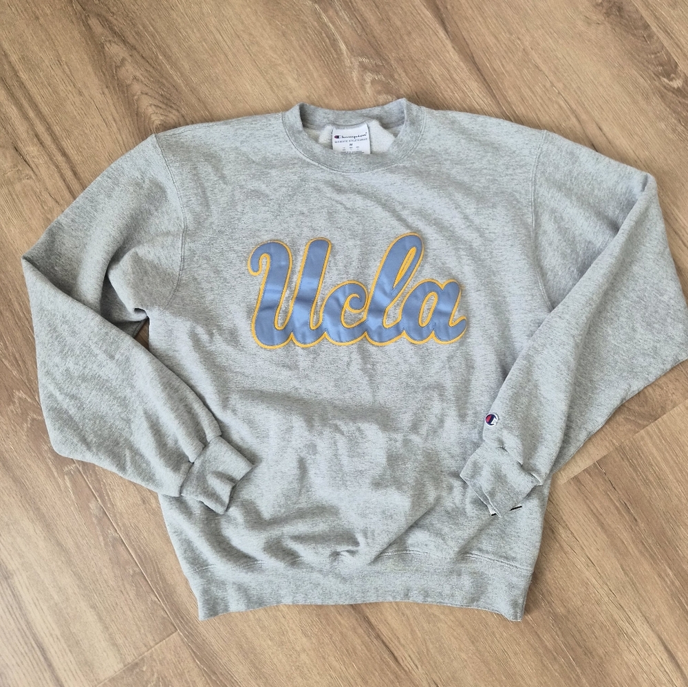 UCLA Sweater Satin Lettering Medium